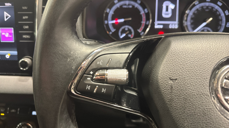 Skoda Karoq 1.0 TSI SE 5dr Petrol Estate